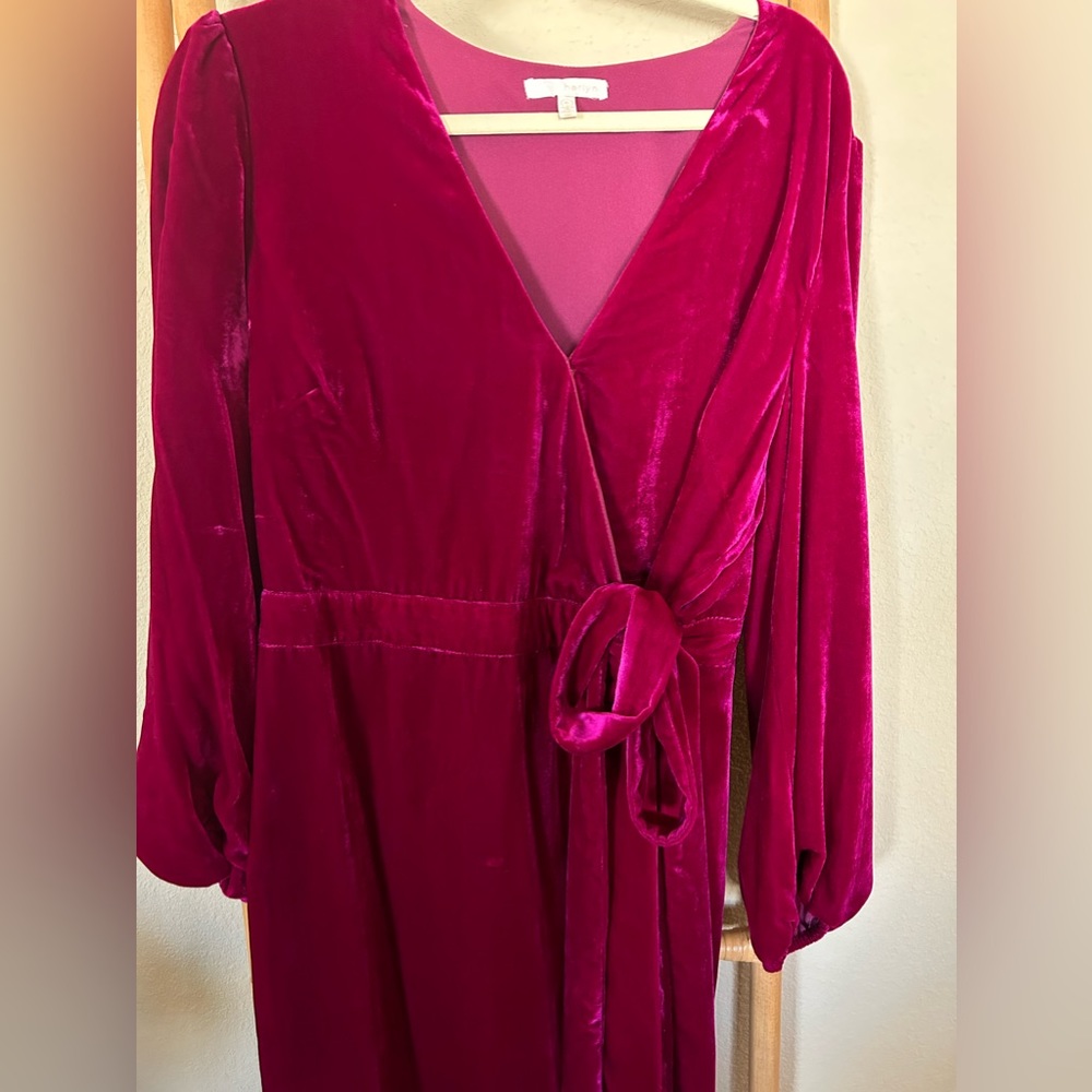 Velvet pink long sleeve maxi dress